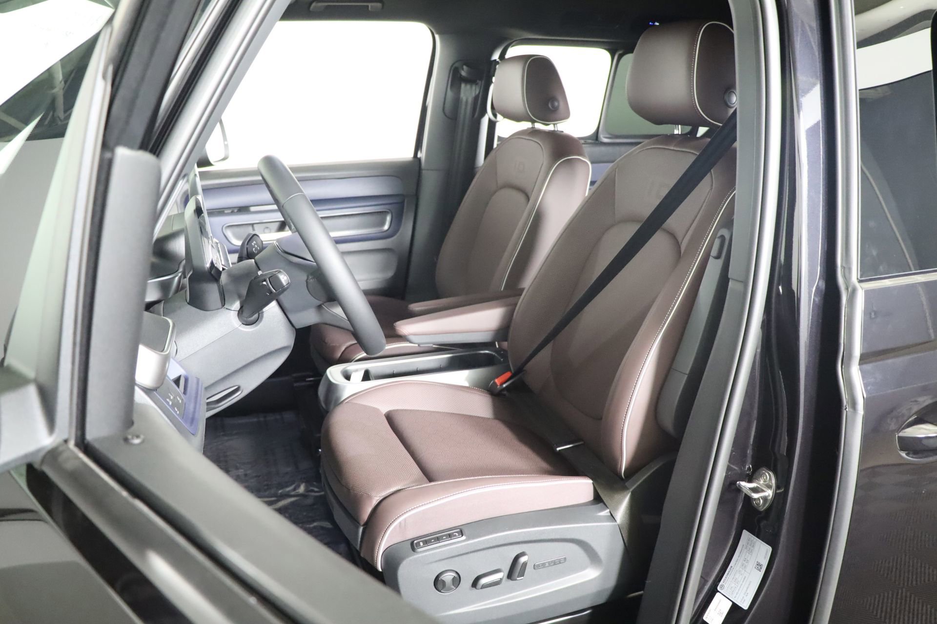 New 2025 Volkswagen ID. Buzz Pro S image 26