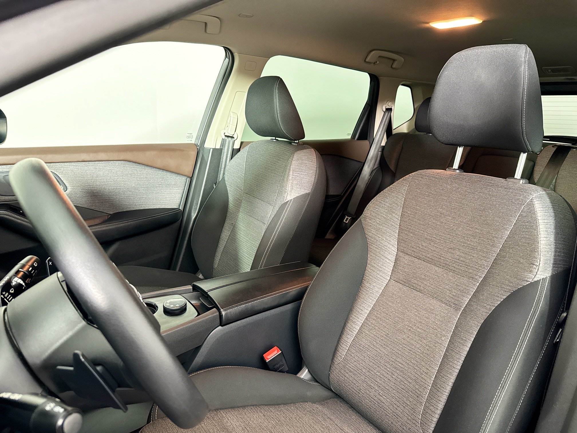 Used 2023 Nissan Rogue SV AWD/4WD image 23