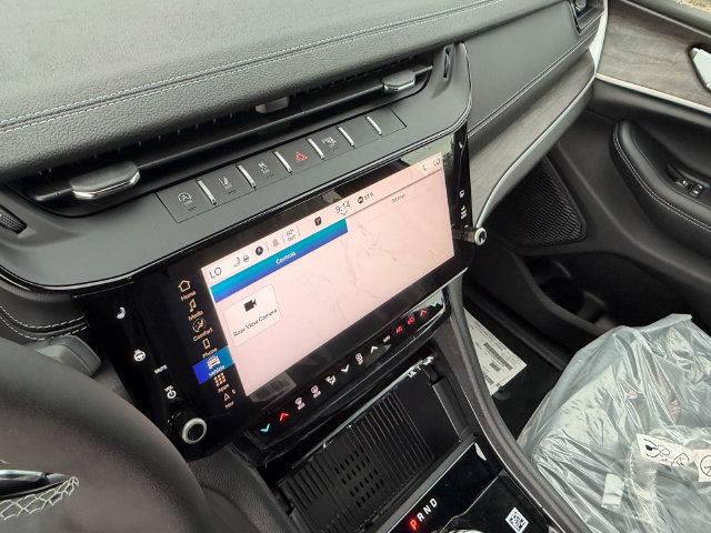 New 2026 Jeep Grand Cherokee Altitude AWD/4WD image 20