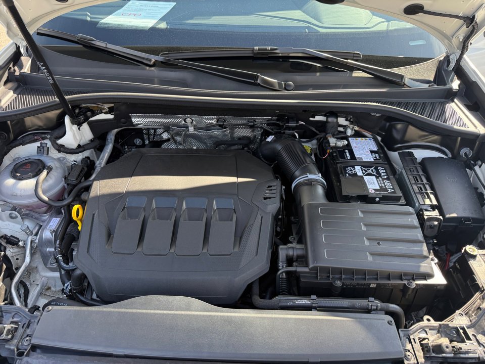 Certified 2025 Audi Q3 2.0T Premium Plus w/ Premium Plus Package image 16