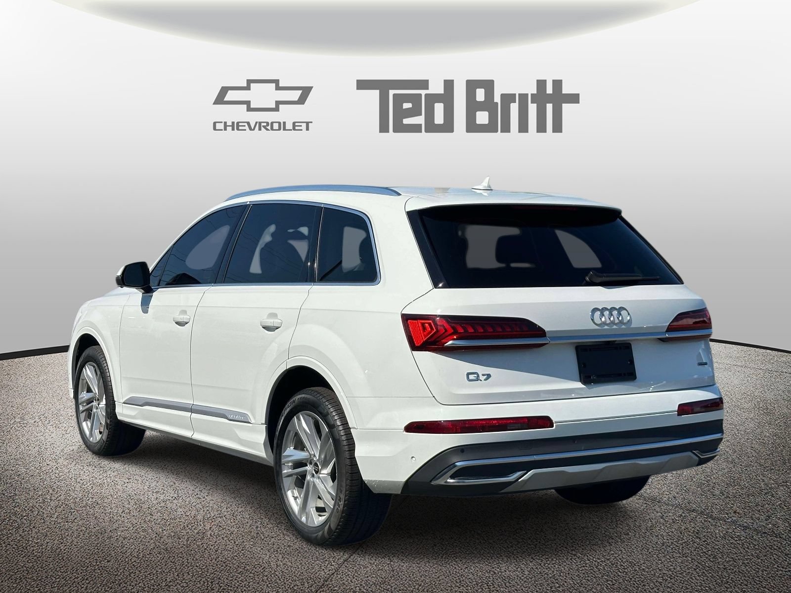 Used 2023 Audi Q7 3.0T Premium Plus AWD/4WD image 6