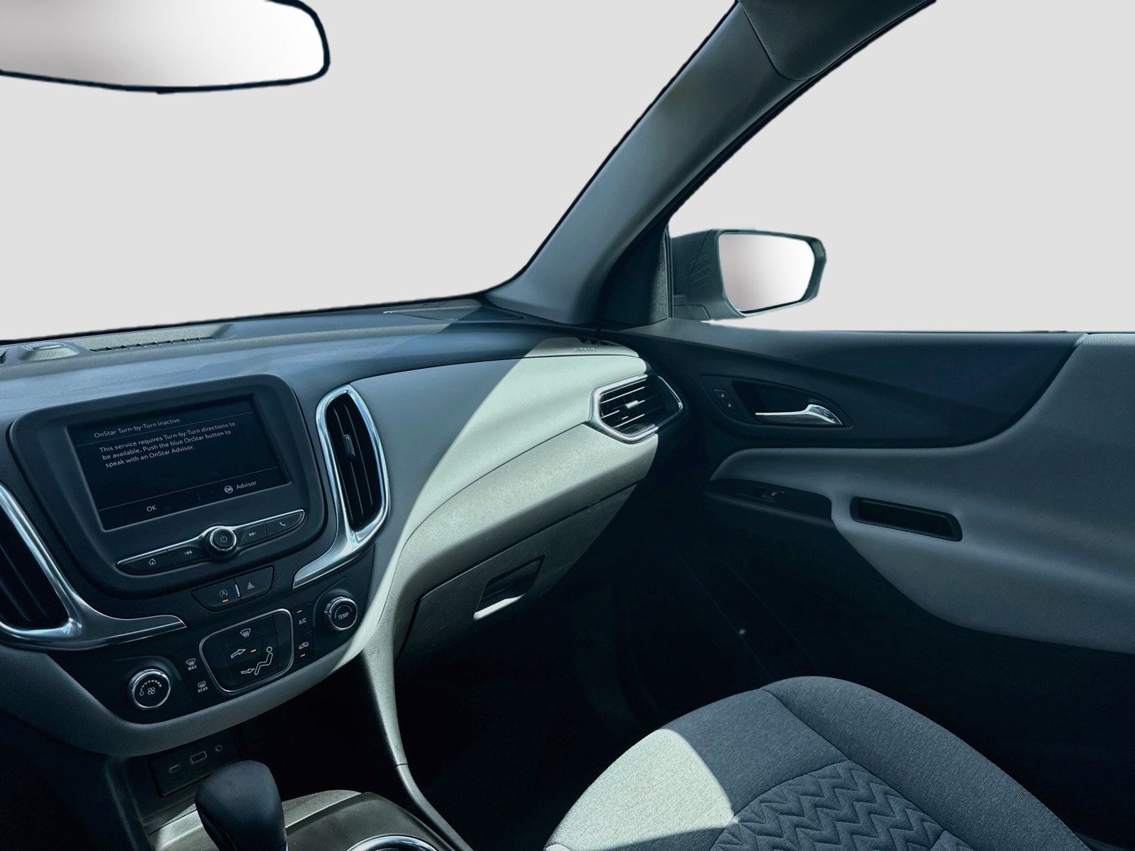 Used 2022 Chevrolet Equinox LS AWD/4WD image 24