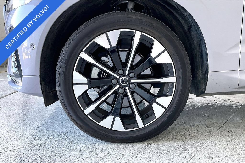 Certified 2026 Volvo XC60 B5 Plus AWD/4WD image 10