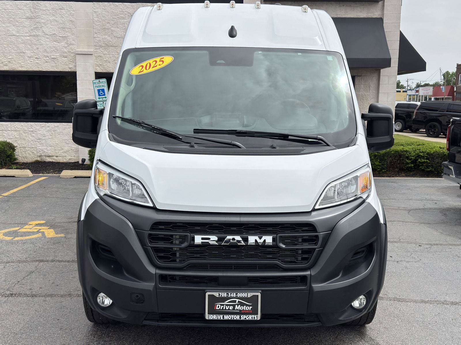 Used 2025 RAM ProMaster 2500 w/ Convenience Group FWD image 21