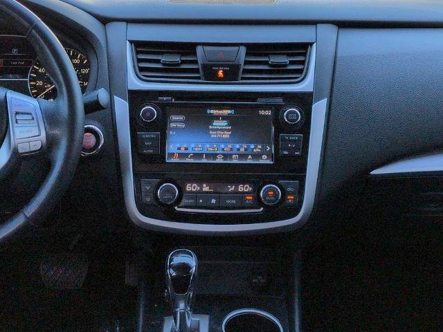 Certified 2018 Nissan Altima 2.5 SV w/ 2.5 SV Technology Package FWD image 17
