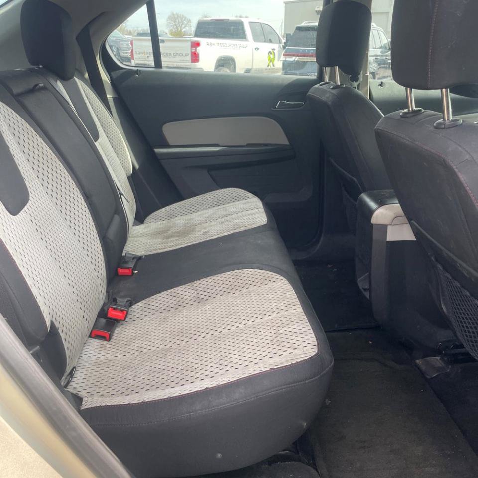 Used 2013 Chevrolet Equinox LS FWD image 16