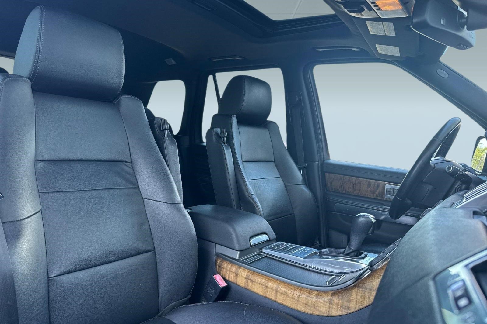 Used 2013 Land Rover Range Rover Sport HSE image 33