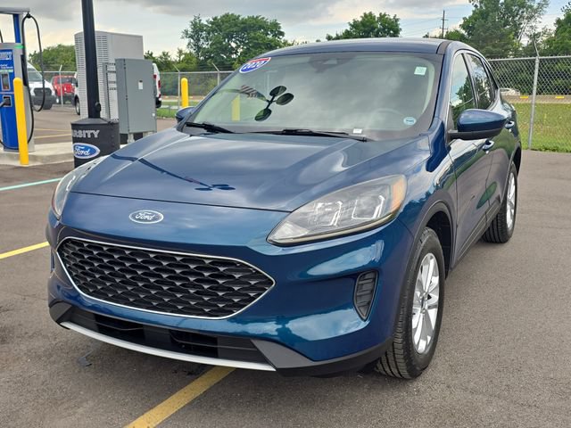 Certified 2020 Ford Escape SE AWD/4WD image 2