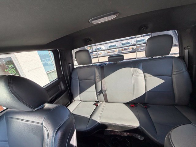 Used 2024 RAM 3500 Tradesman w/ Chrome Appearance Group AWD/4WD image 13