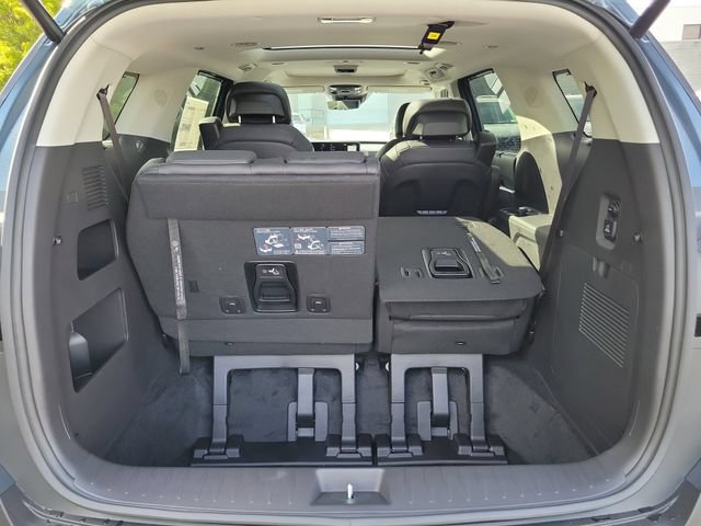 New 2026 Kia Carnival SX Prestige FWD image 8