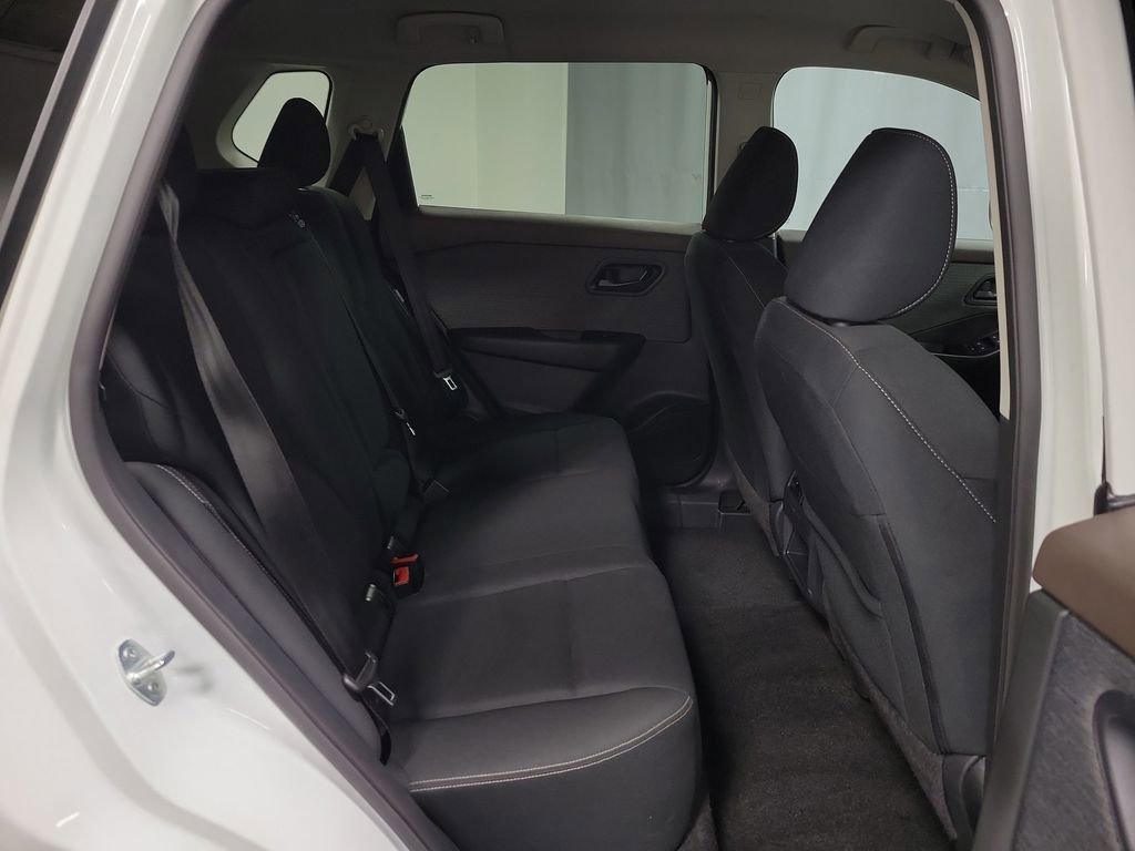 Used 2023 Nissan Rogue S FWD image 24
