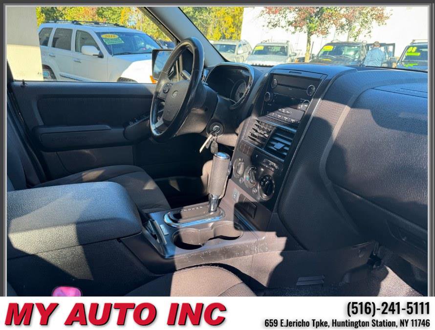 Used 2010 Ford Explorer Sport Trac XLT image 26