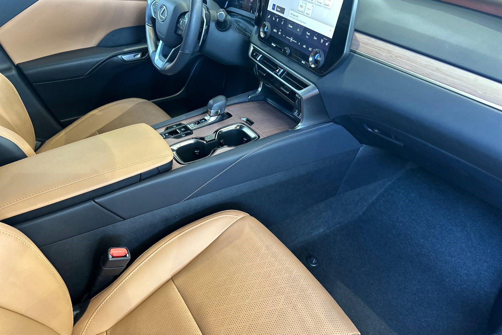 Certified 2023 Lexus RX 350 Premium Plus w/ Cold Area Package FWD image 20