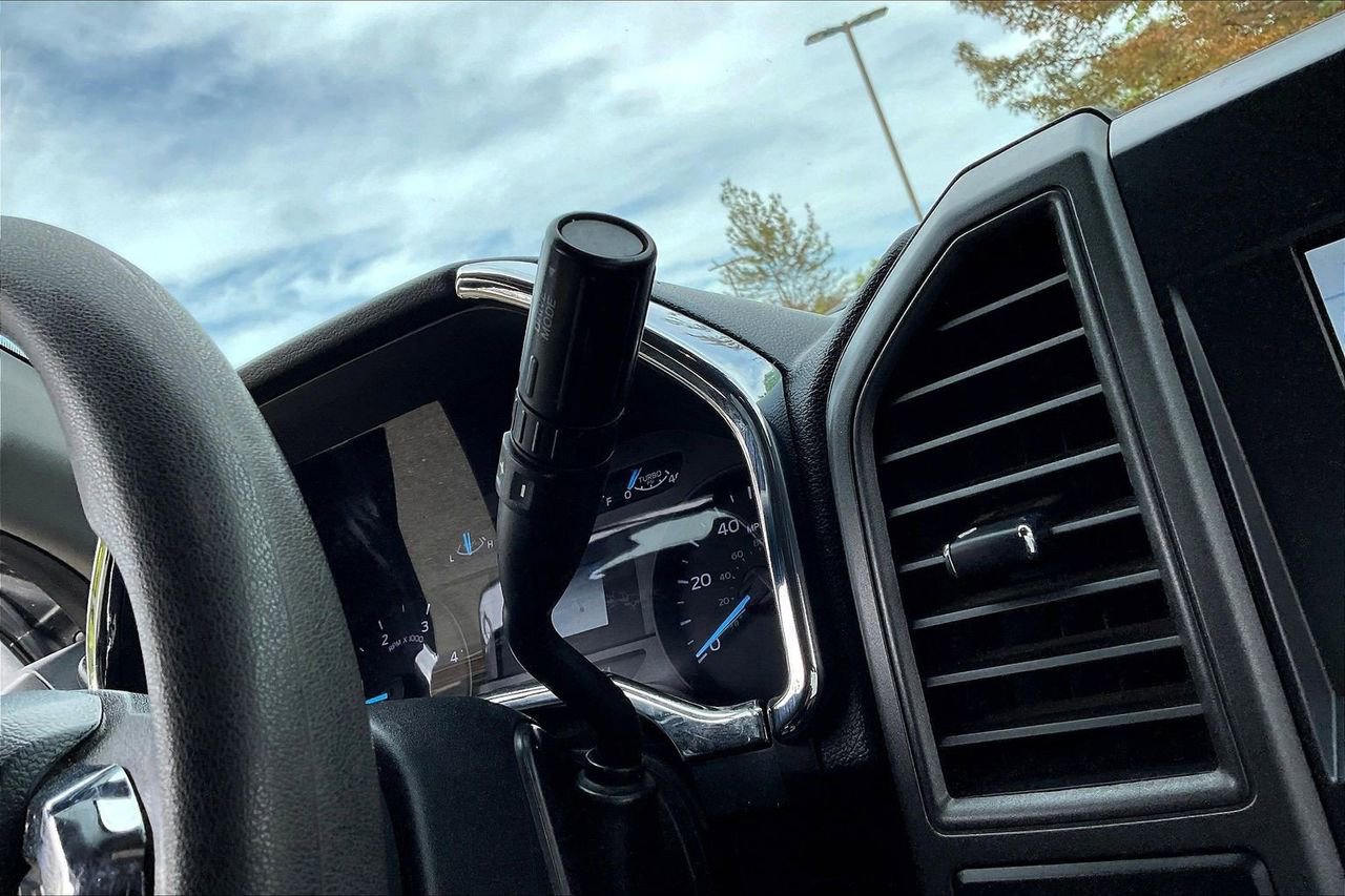 Used 2020 Ford F250 XL w/ STX Appearance Package image 30