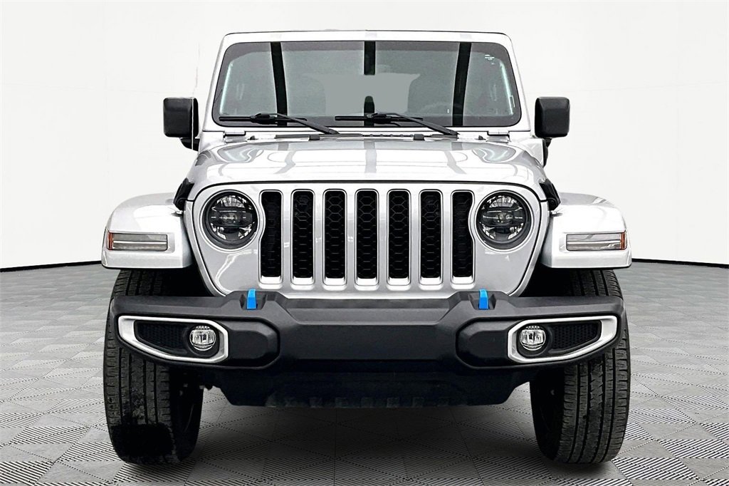 Used 2023 Jeep Wrangler Unlimited Sahara image 3