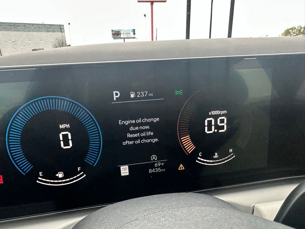 Used 2025 Hyundai Tucson SE image 14