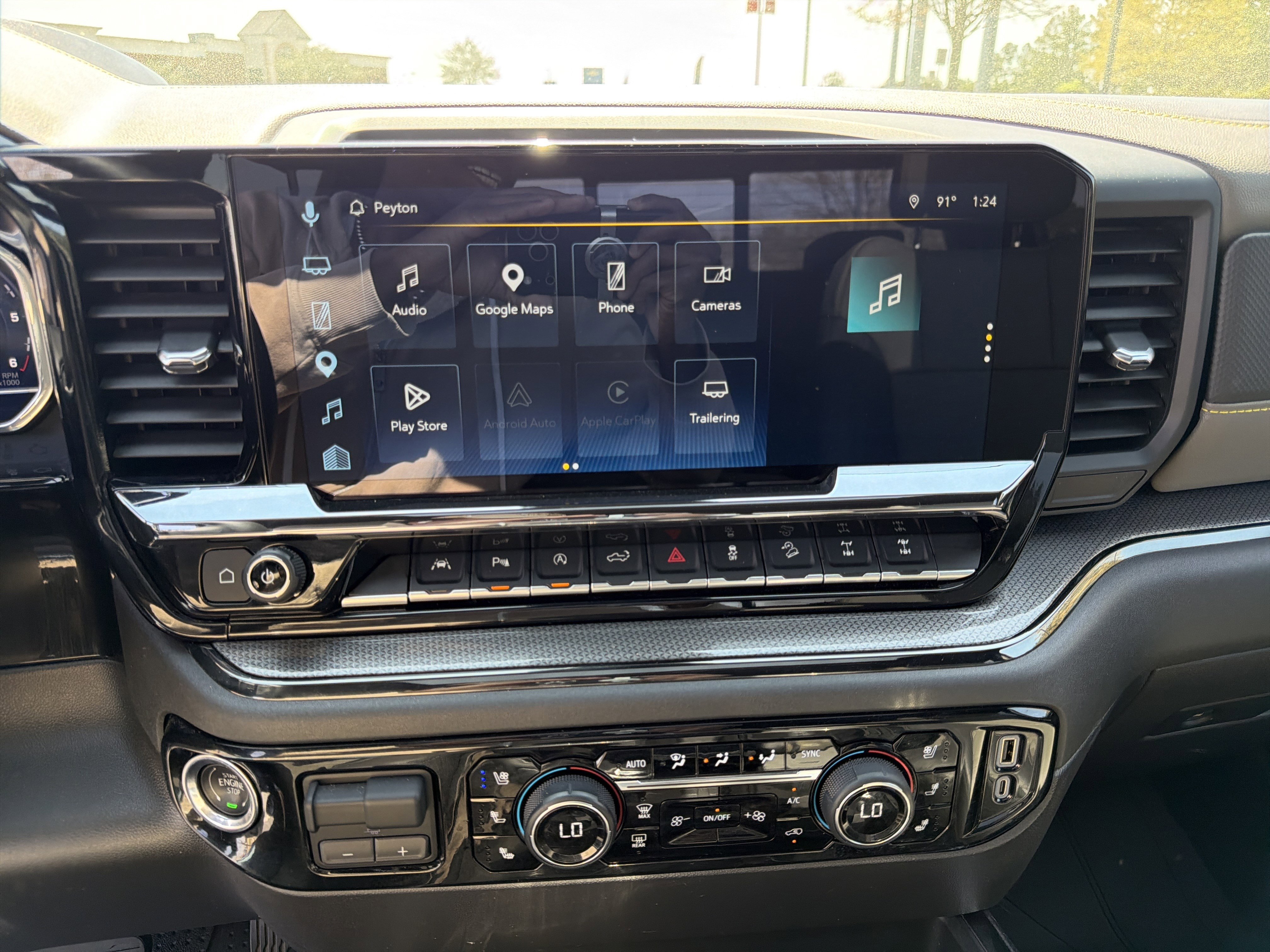 Used 2025 Chevrolet Silverado 1500 ZR2 w/ Technology Package image 27