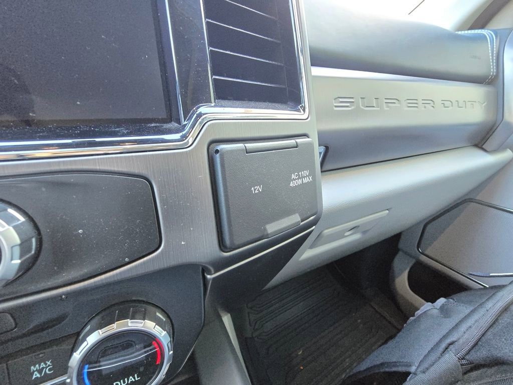 Used 2022 Ford F250 Limited image 18