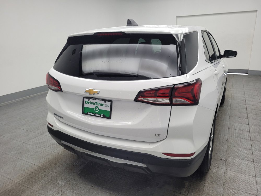 Used 2024 Chevrolet Equinox LT w/ LPO, Floor Liner Package FWD image 7