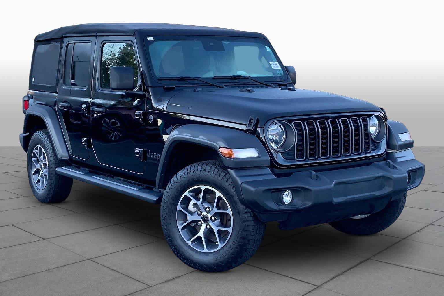Used 2024 Jeep Wrangler Unlimited Sport AWD/4WD image 3