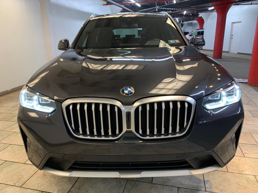 Used 2022 BMW X3 xDrive30i w/ Convenience Package w/ZPA AWD/4WD image 2