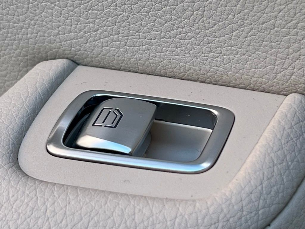 Certified 2022 Mercedes-Benz GLC 300 4MATIC image 26