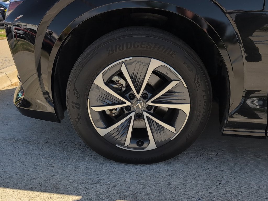 Used 2023 Lexus RZ 450e Premium w/ Technology Package AWD/4WD image 11