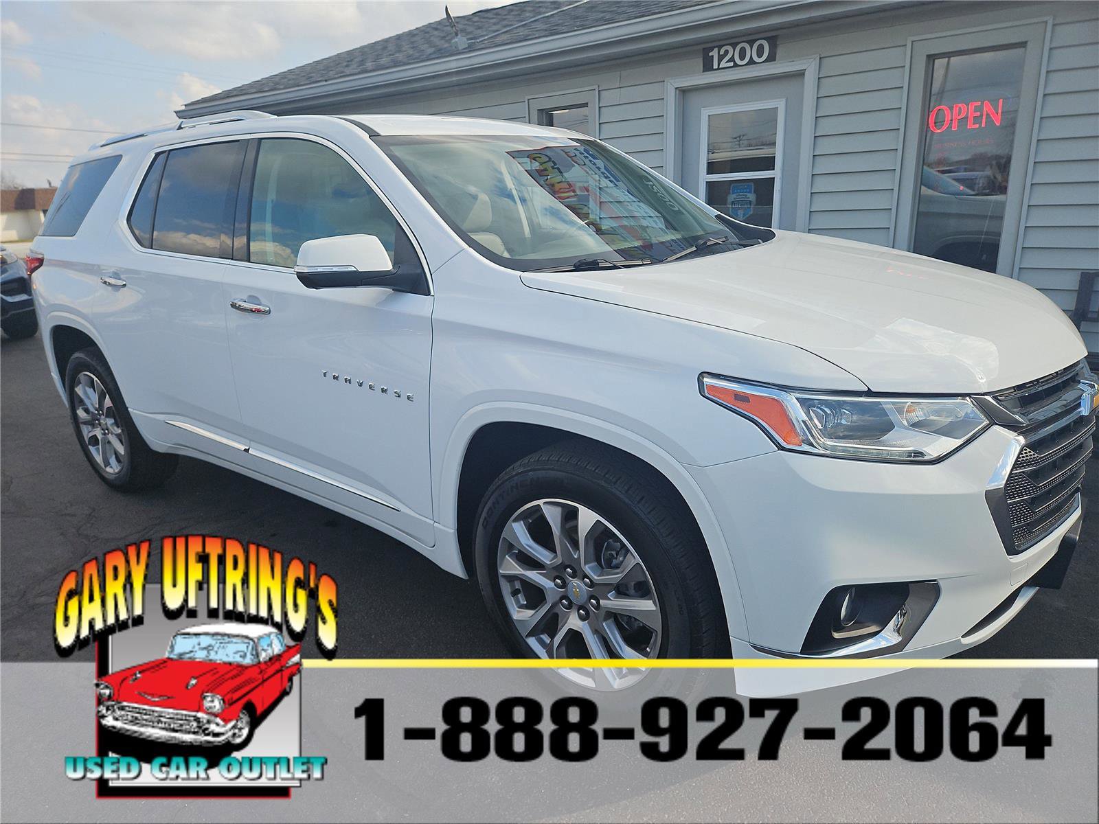 Used 2021 Chevrolet Traverse Premier image 1