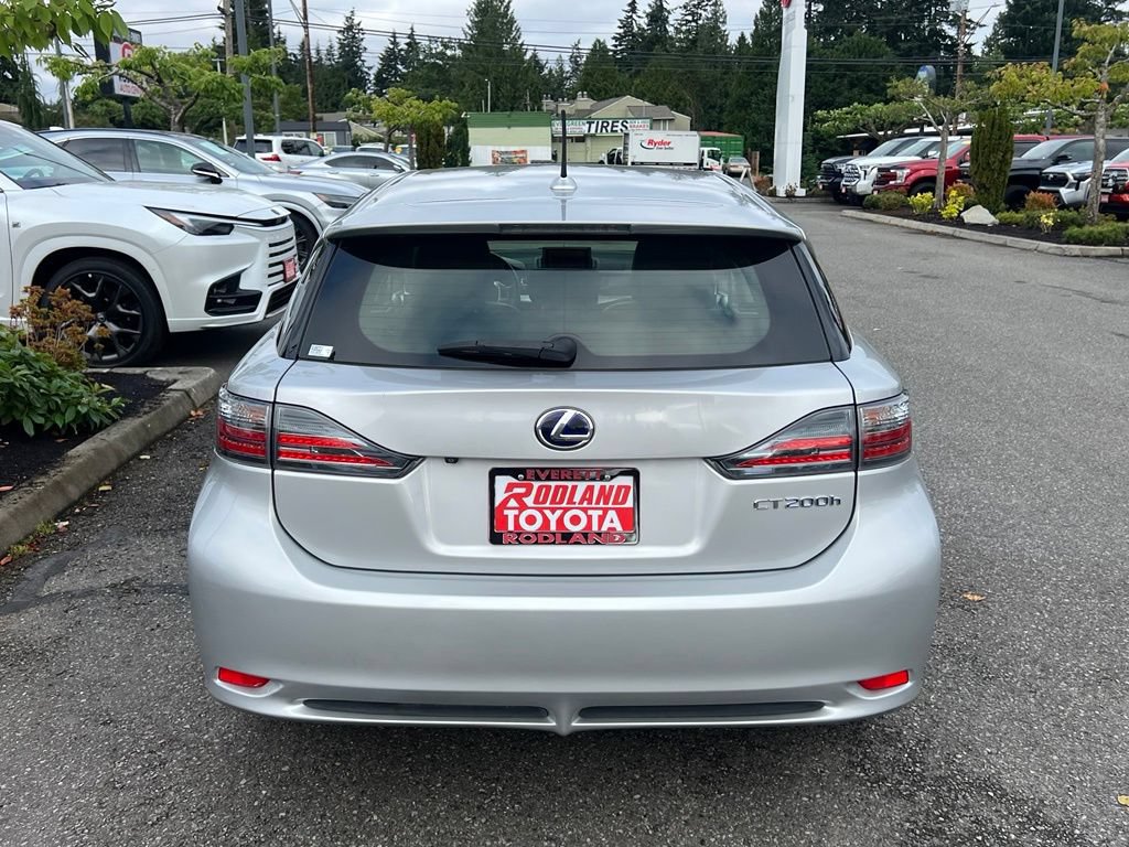 Used 2012 Lexus CT 200h Premium w/ Premium Audio Pkg FWD image 8