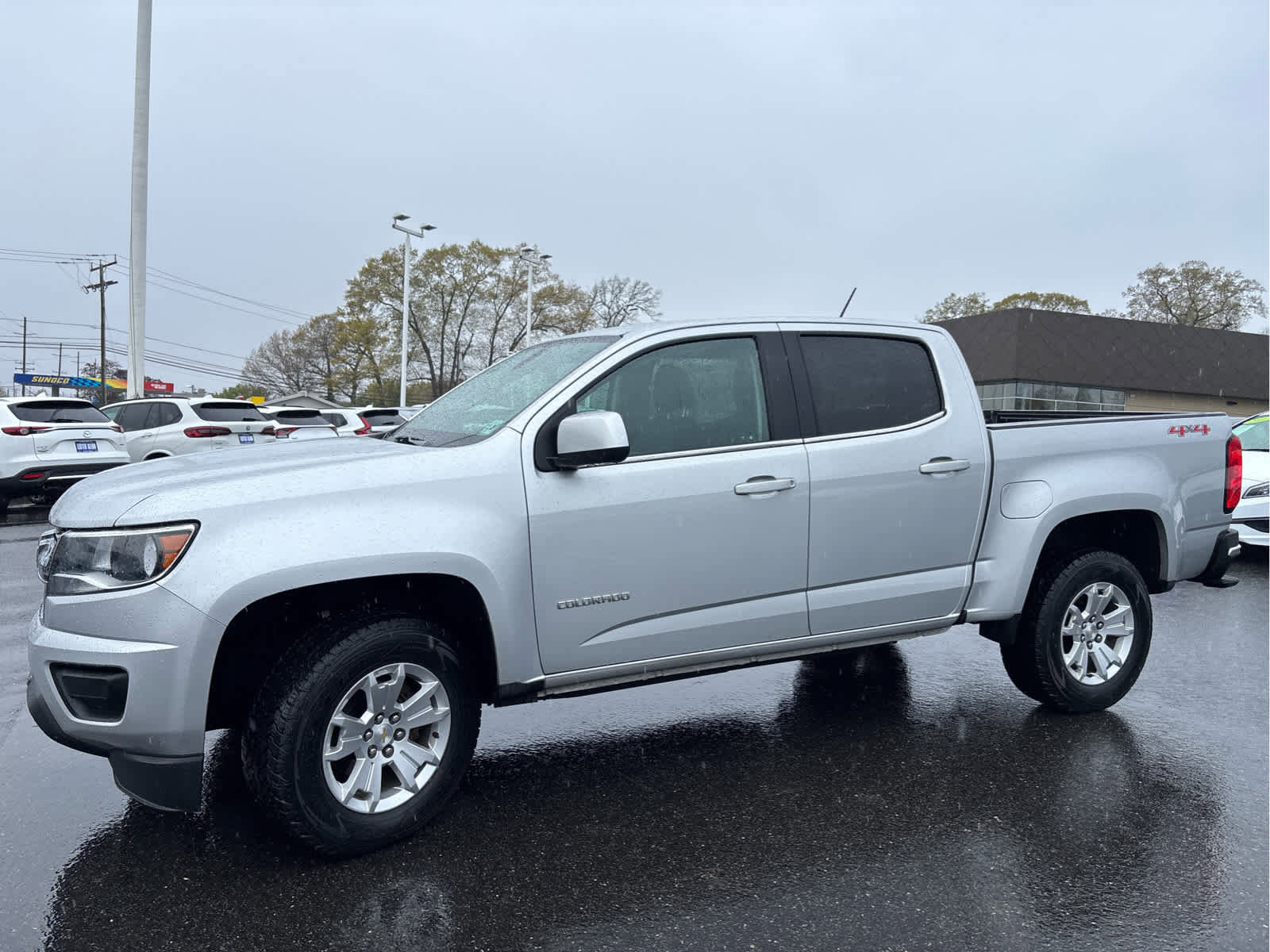 Used 2020 Chevrolet Colorado LT AWD/4WD image 6