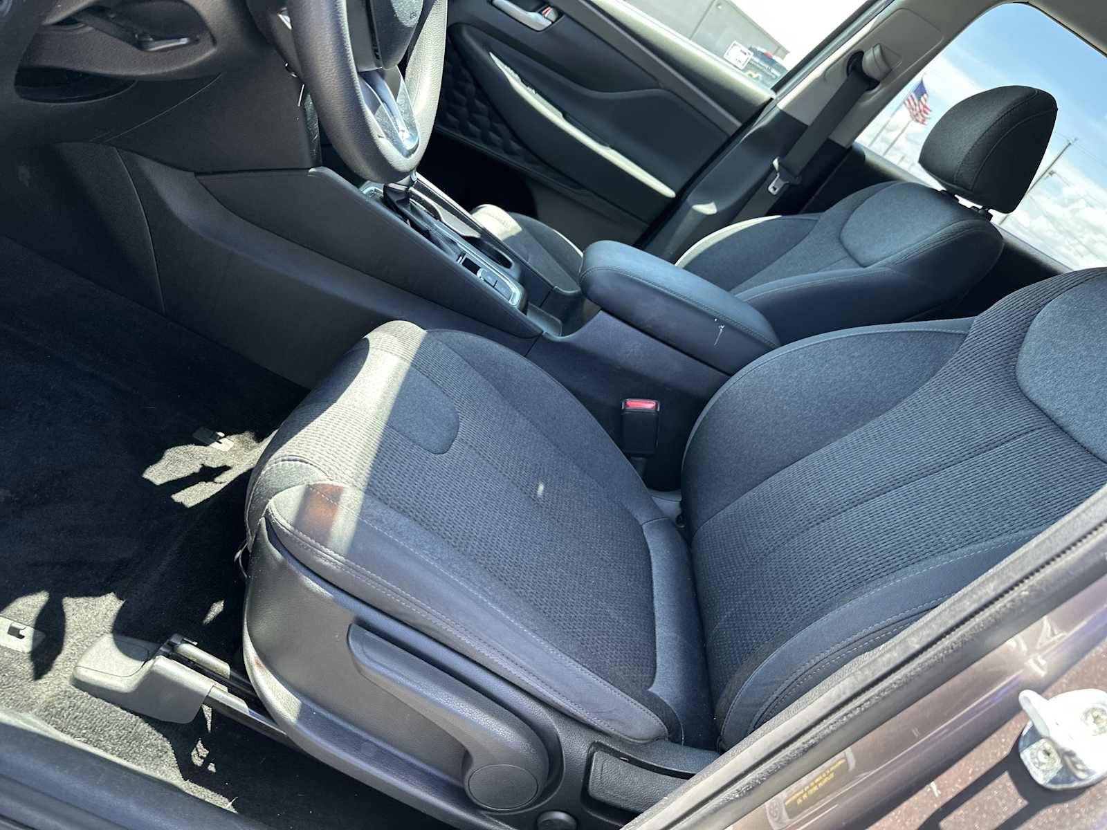 Used 2019 Hyundai Santa Fe SE FWD image 10