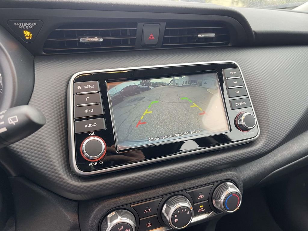 Used 2025 Nissan Kicks Play S image 29