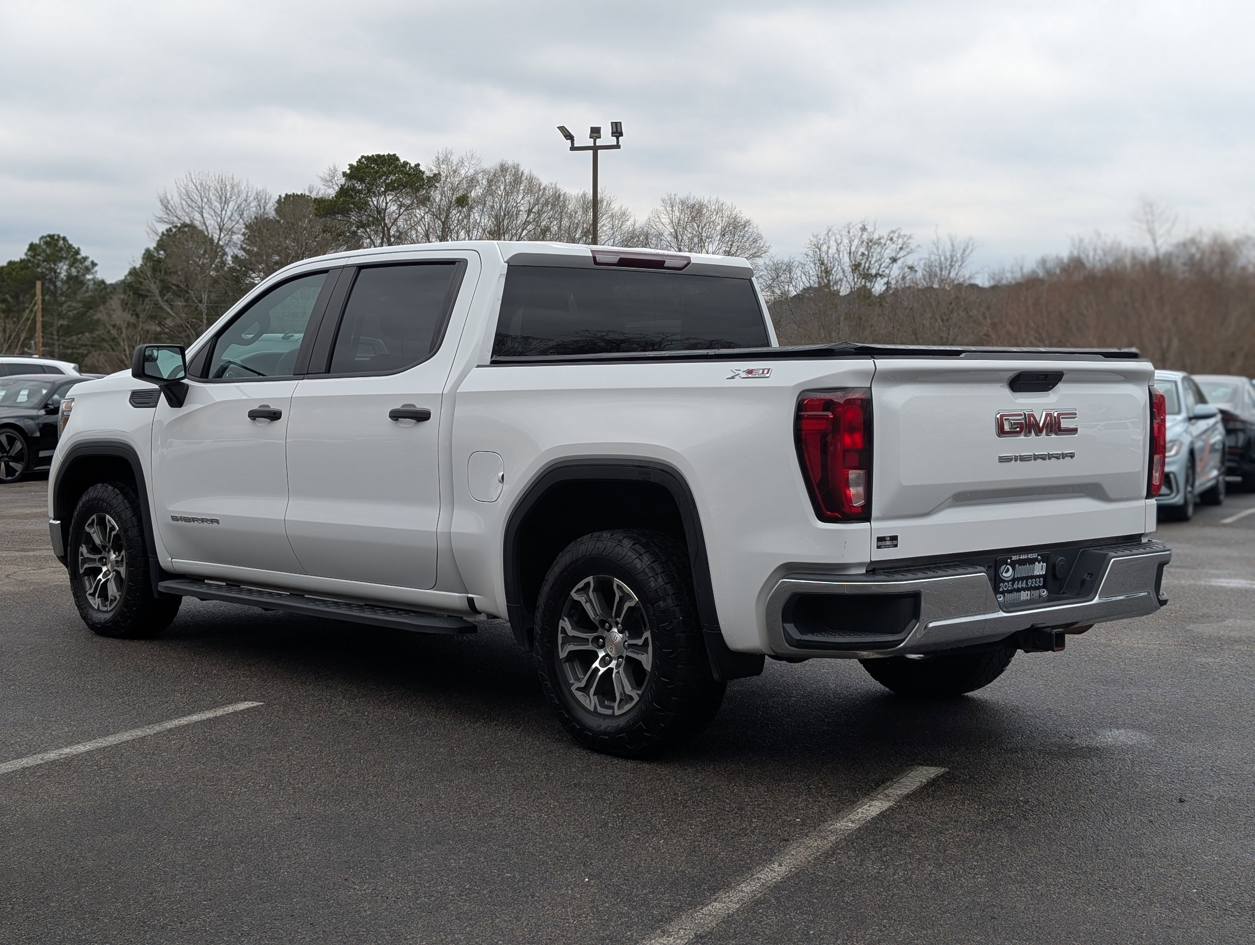 Used 2020 GMC Sierra 1500 4x4 Crew Cab w/ Sierra Value Package image 7