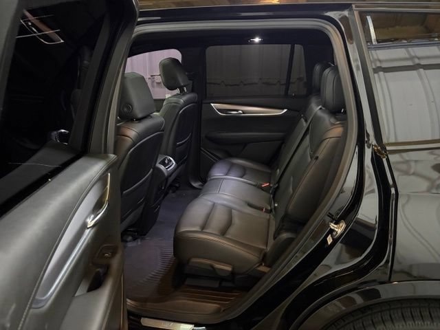 Used 2024 Cadillac XT6 Luxury w/ LPO, Floor Liner Package AWD/4WD image 26