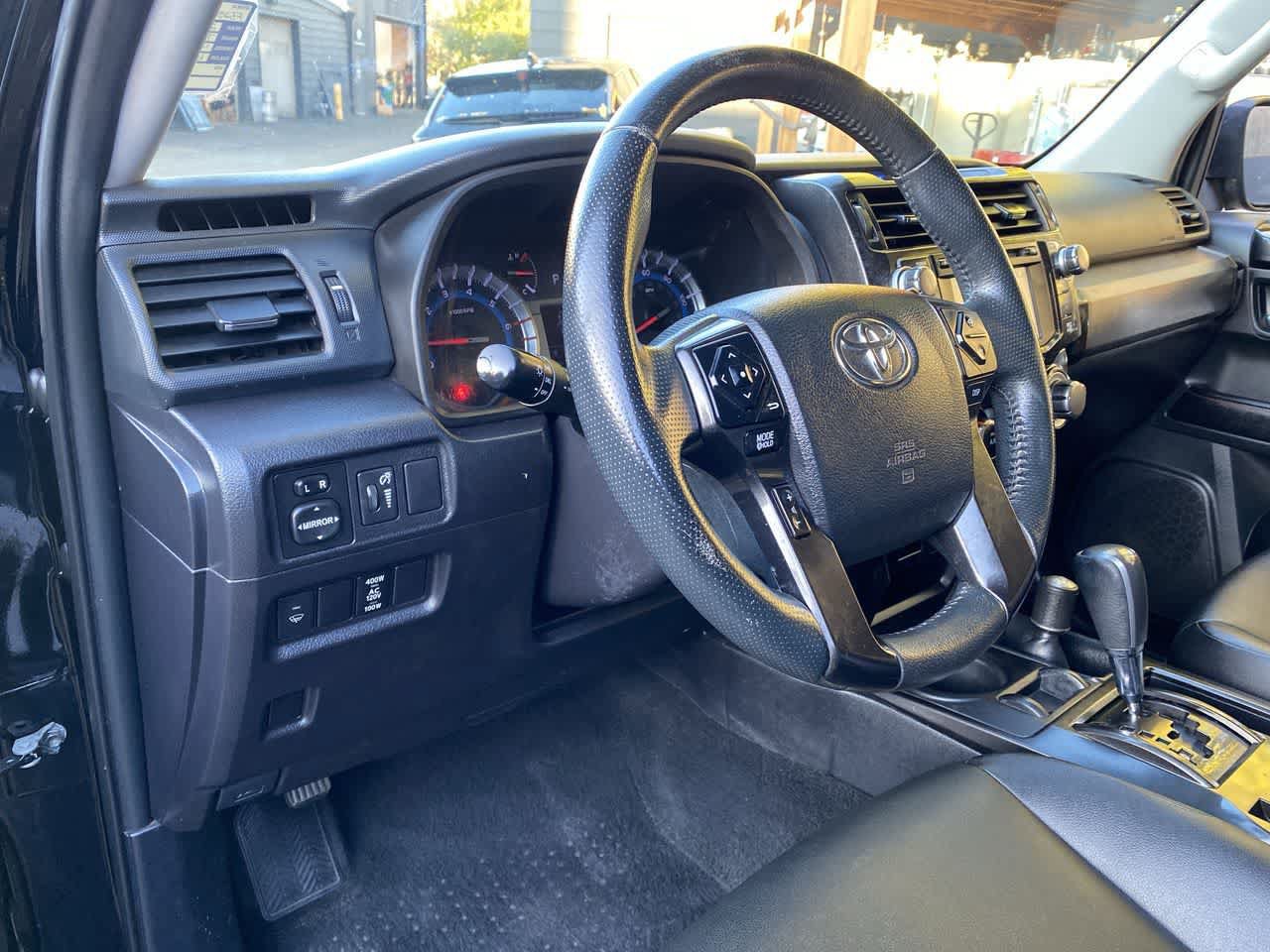 Used 2015 Toyota 4Runner TRD Pro AWD/4WD image 2