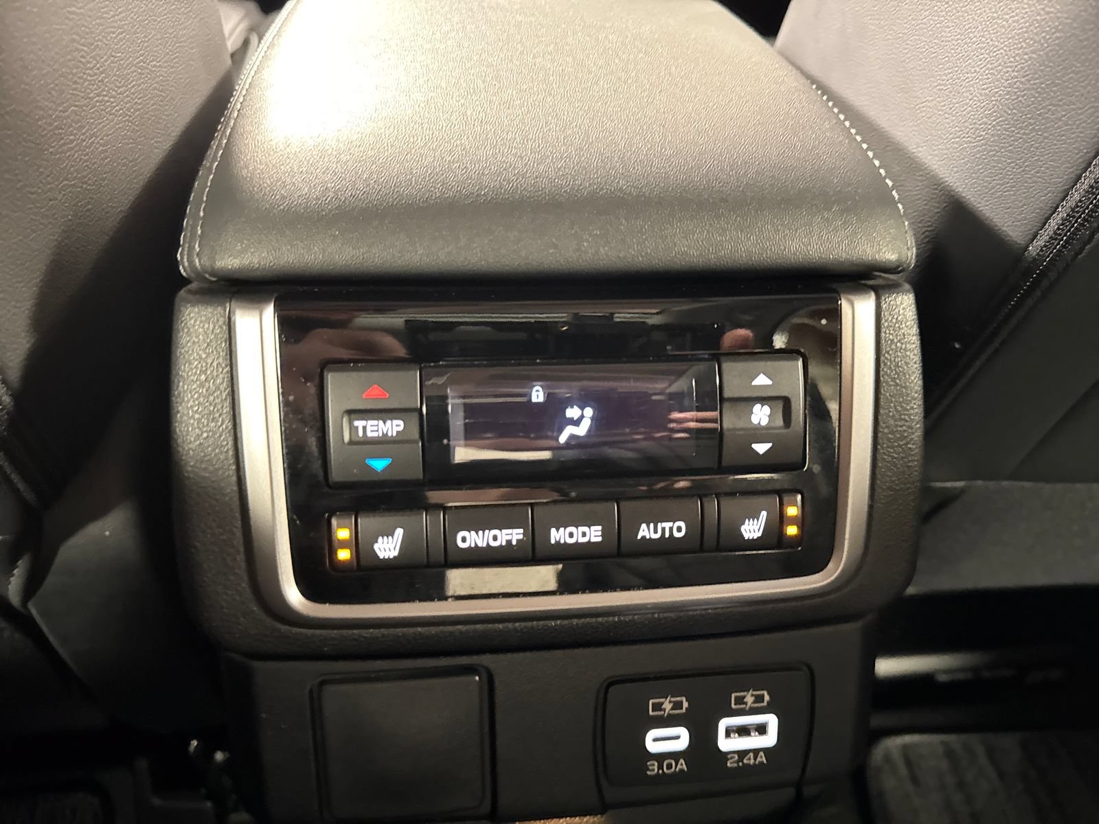 Used 2023 Subaru Ascent Limited w/ Technology Package AWD/4WD image 21