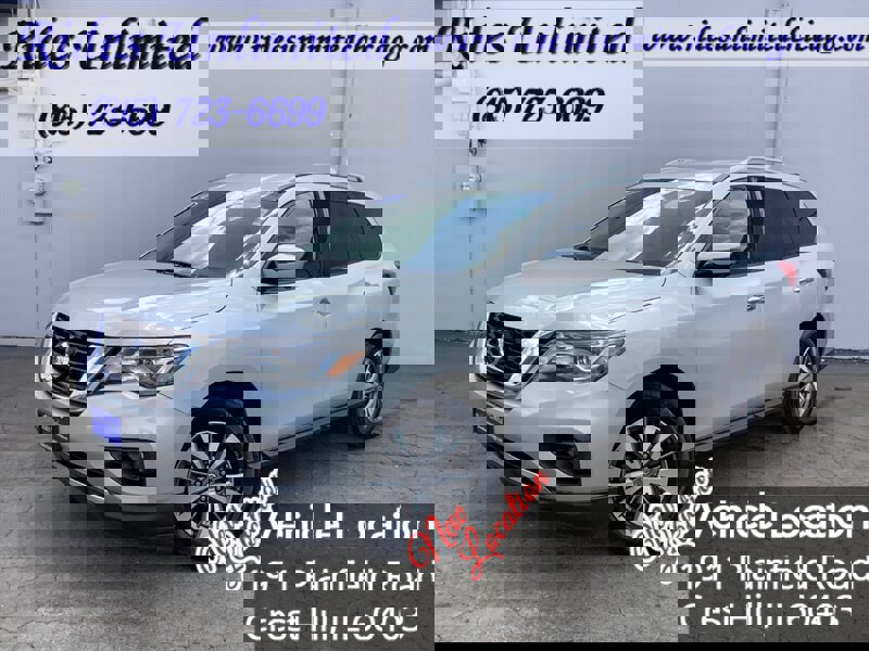 Used 2019 Nissan Pathfinder SL image 2