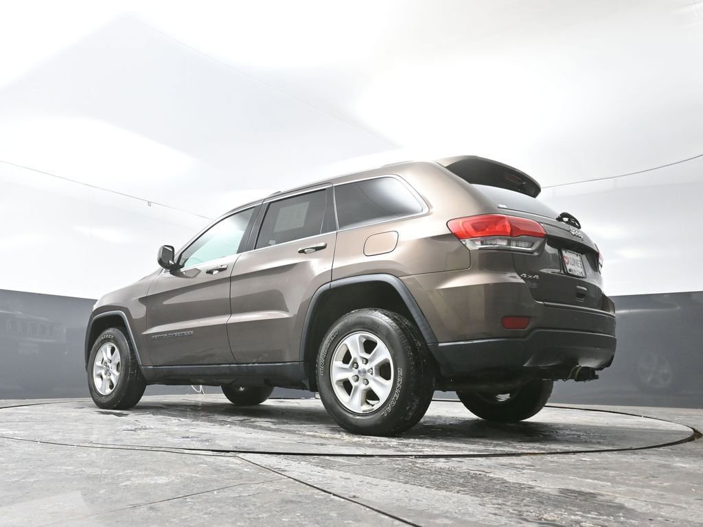 Used 2017 Jeep Grand Cherokee Laredo w/ Quick Order Package 23E image 52