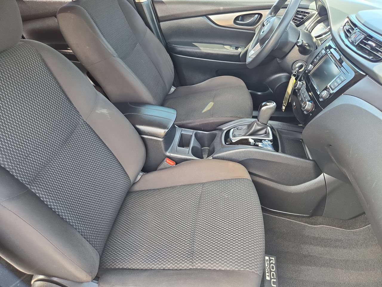 Used 2021 Nissan Rogue Sport S FWD image 10