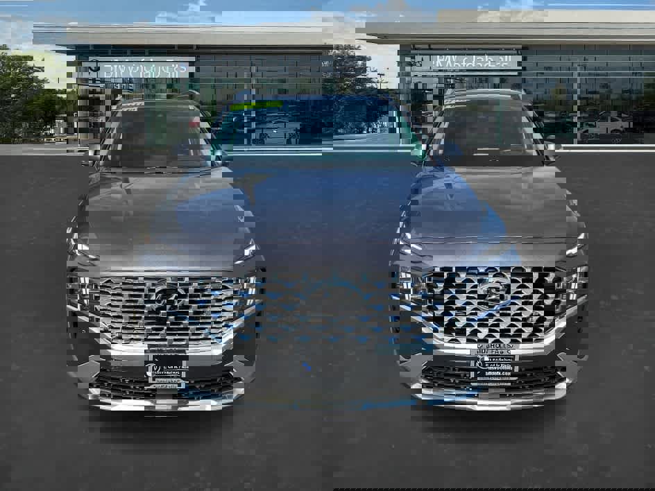 Used 2023 Hyundai Santa Fe Limited image 3