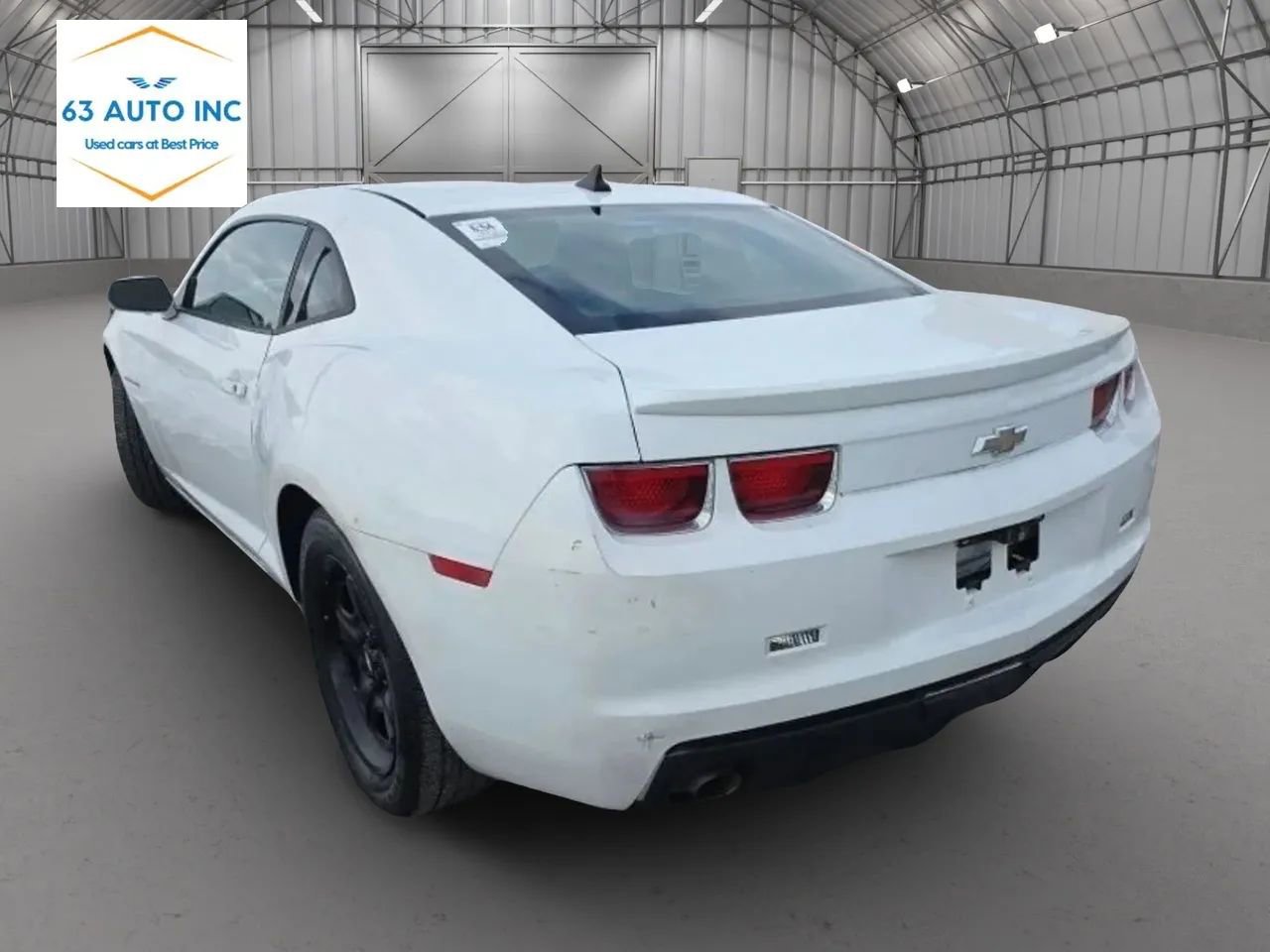 Used 2013 Chevrolet Camaro LS RWD image 3