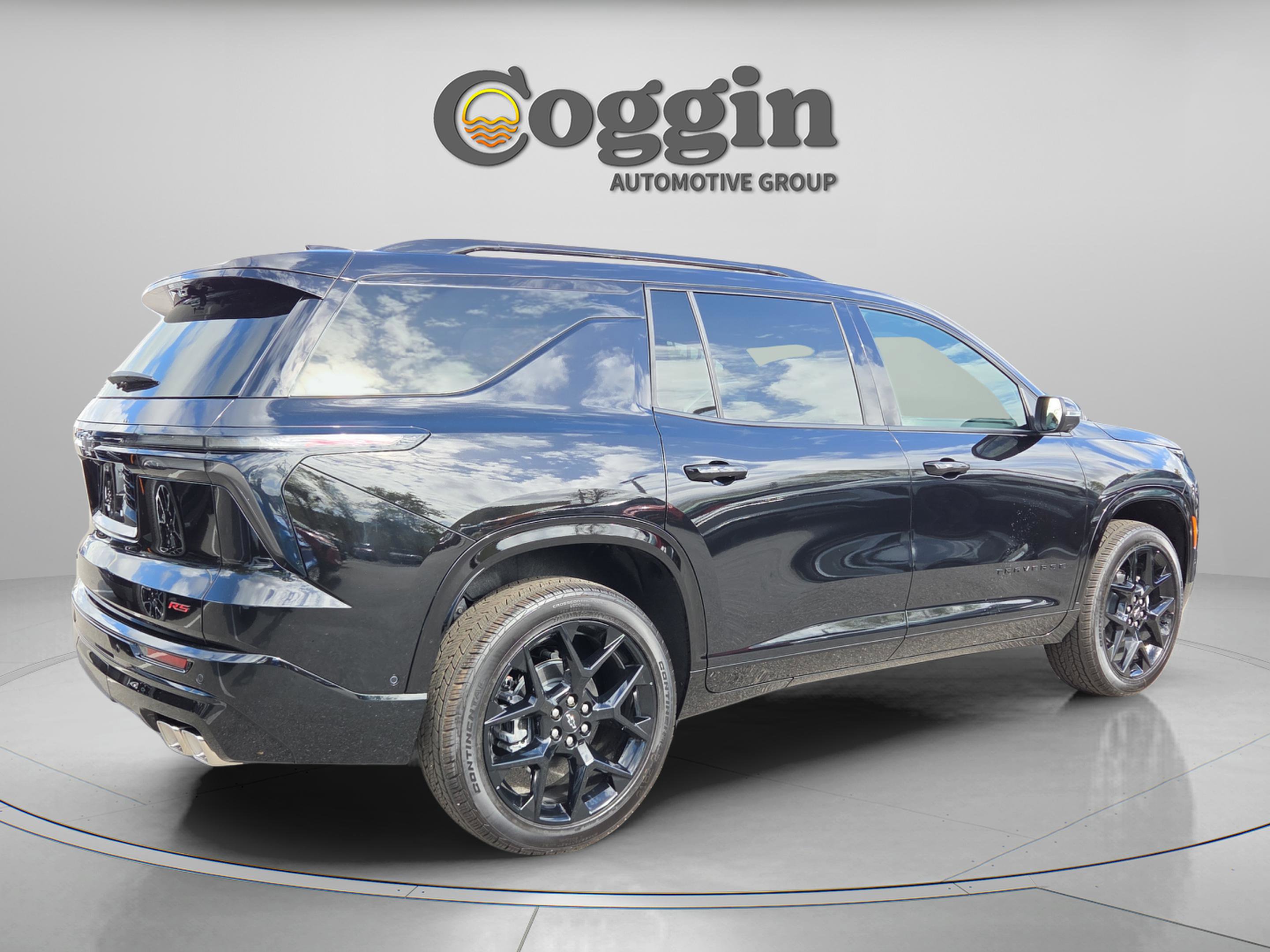 New 2026 Chevrolet Traverse RS w/ LPO, Floor Liner Package image 6