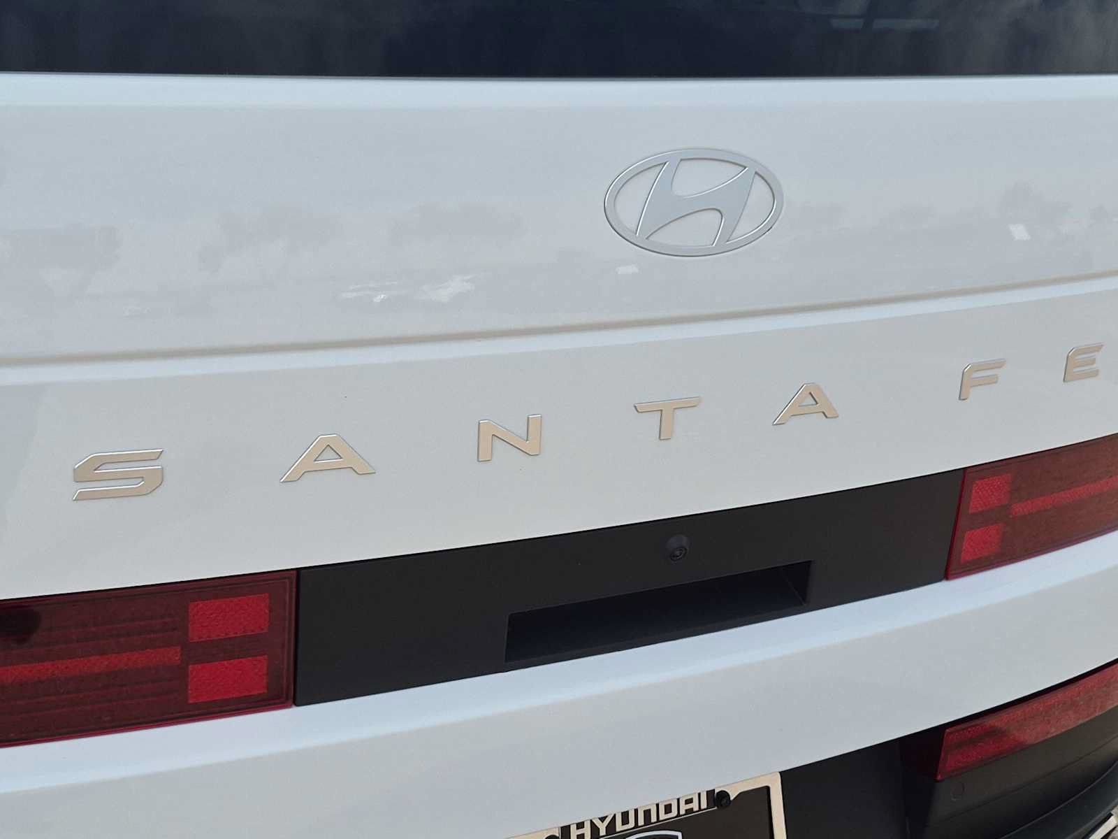 Certified 2024 Hyundai Santa Fe SEL FWD image 12