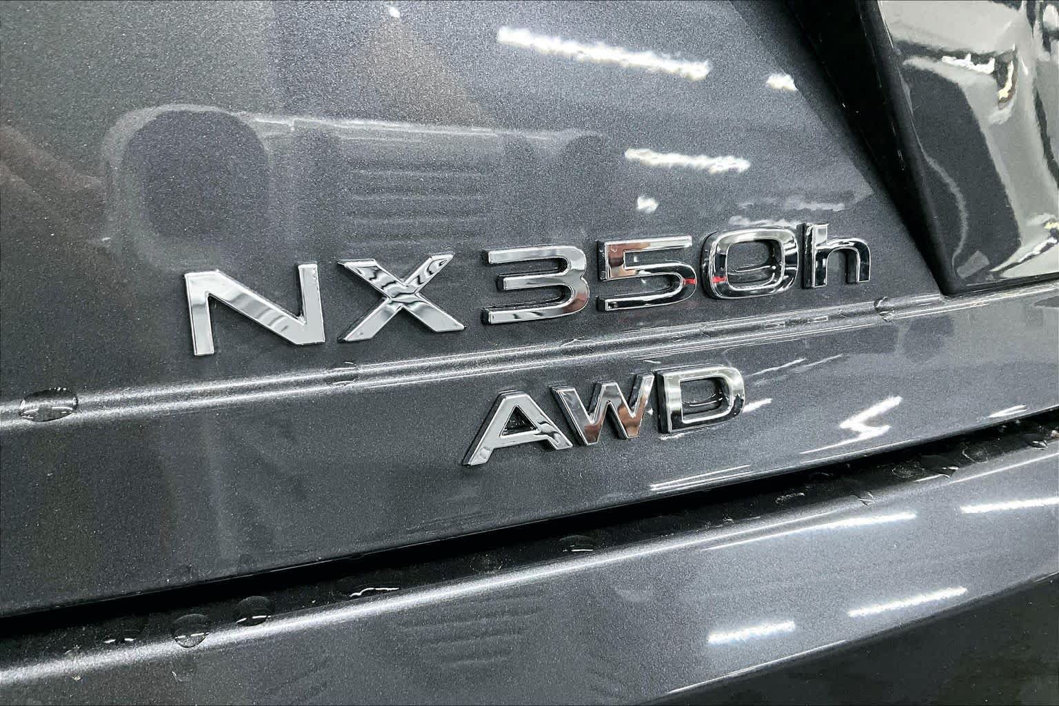 Used 2026 Lexus NX 350h AWD w/ Accessory Package (2T) image 10