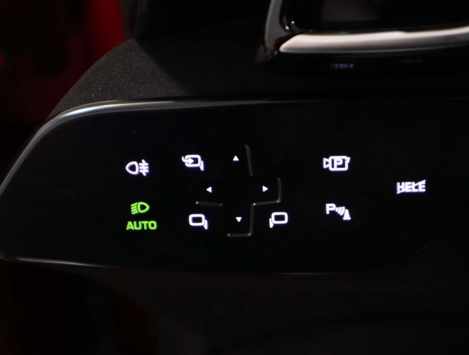 Certified 2025 Ferrari Roma Spider image 28