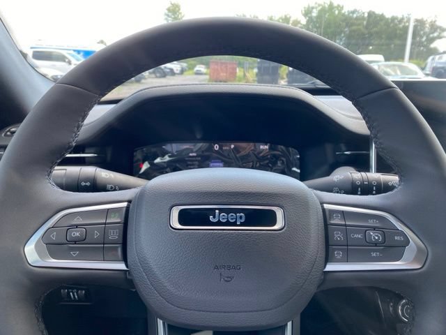 New 2026 Jeep Compass Limited AWD/4WD image 13