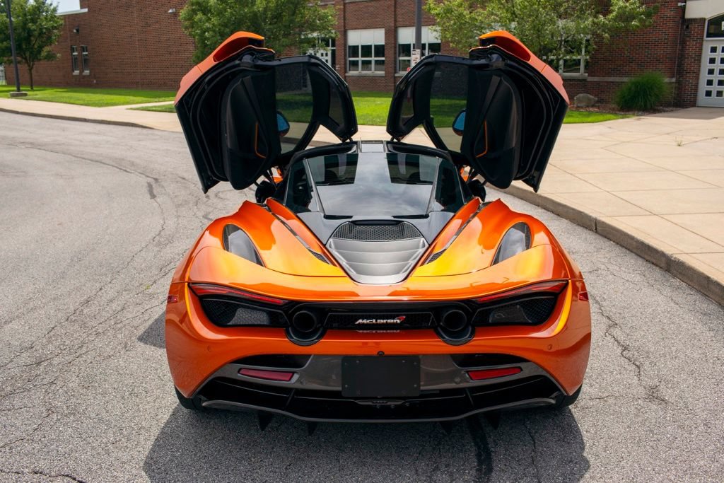 Used 2018 McLaren 720S Performance RWD image 40