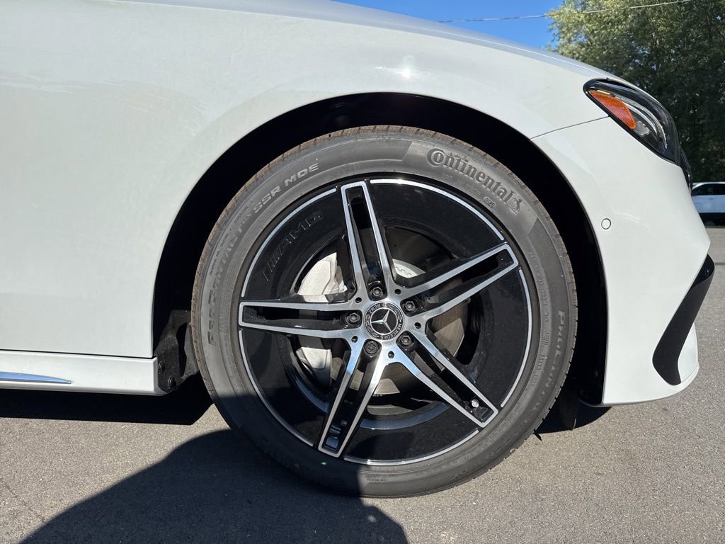New 2026 Mercedes-Benz E 350 4MATIC Sedan image 9