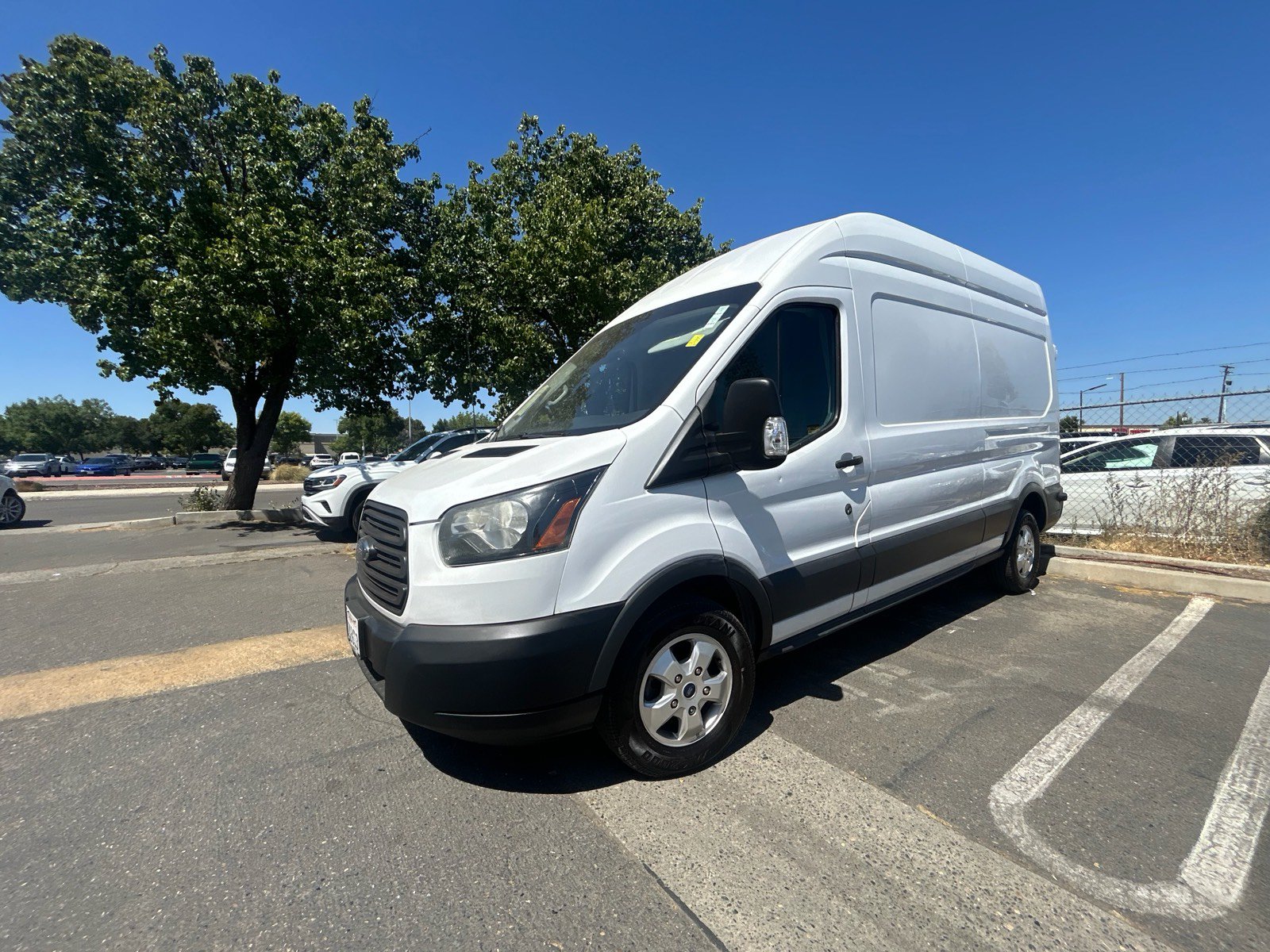 Used 2017 Ford Transit 250 148 High Roof RWD image 10