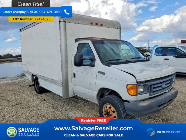 Used 2005 Ford E-350 and Econoline 350 Super Duty image 5